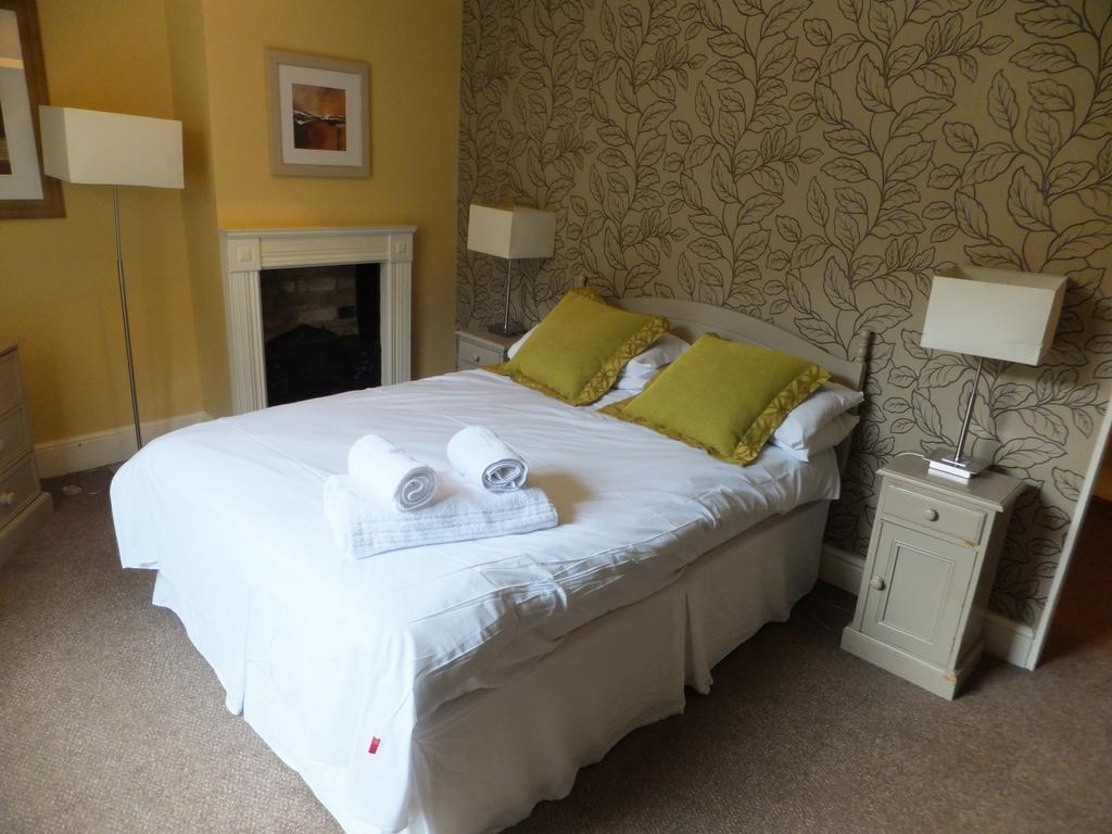 Hotel The Red Lion, Stretham Habitación foto