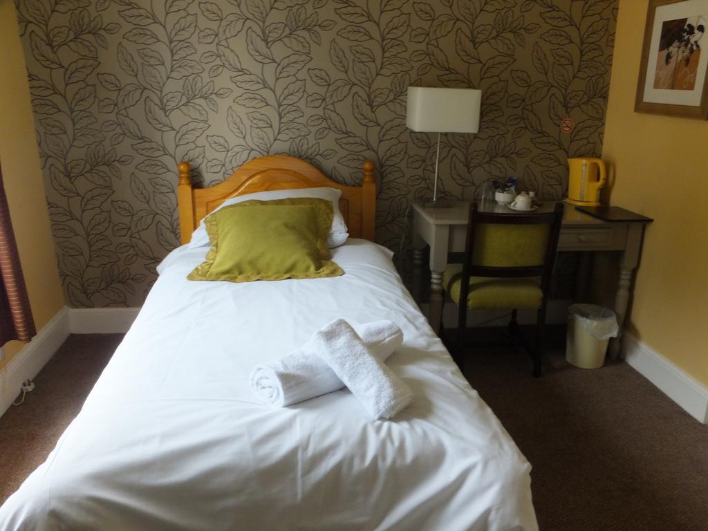 Hotel The Red Lion, Stretham Habitación foto